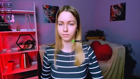 Snapshot of vivienne_sweet chatting on 2, 3, 2025 Vivi online show from 2, 3, 2025