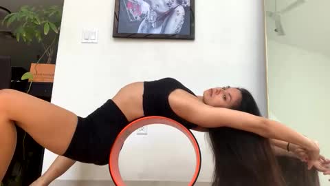 vixenblade online show from 16, 3, 2026