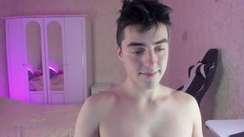 Snapshot of vlad1605 chatting on 10, 12, 2024 Martin online show from 10, 12, 2024