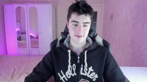 Snapshot of vlad1605 chatting on 4, 1, 2025 Martin online show from 4, 1, 2025