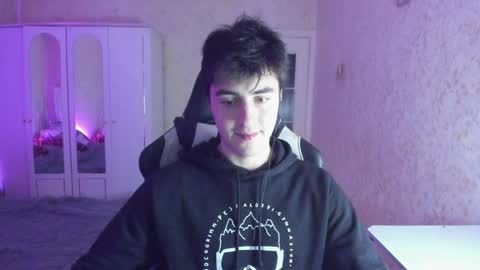 Snapshot of vlad1605 chatting on 7, 2, 2025 Martin online show from 7, 2, 2025