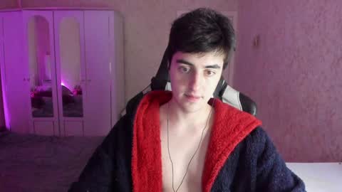 Snapshot of vlad1605 chatting on 8, 2, 2025 Martin online show from 8, 2, 2025