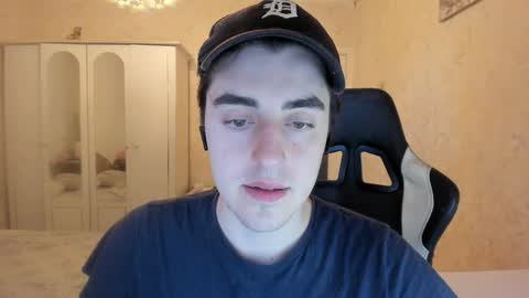 Snapshot of vlad1605 chatting on 14, 9, 2025 Martin online show from 14, 9, 2025