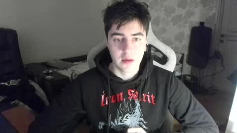 Snapshot of vlad1605 chatting on 12, 1, 2026 Martin online show from 12, 1, 2026