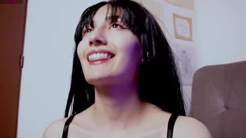 LOLA online show from 23, 11, 2025