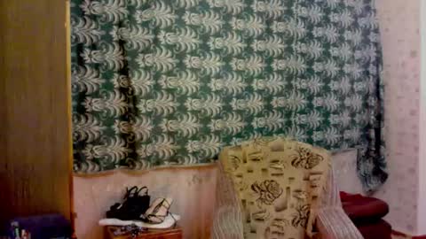 Violetta Elysia online show from 8, 9, 2025