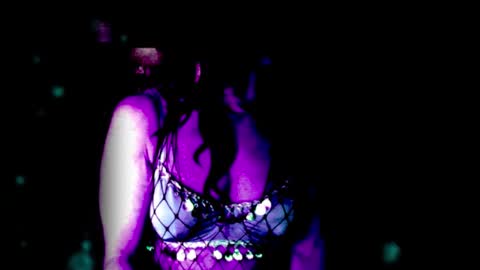 Violetta Elysia online show from 26, 11, 2025