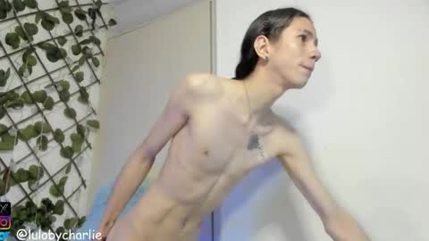 Snapshot of vodkadelulo_ chatting on 1, 10, 2025 vodkadelulo online show from 1, 10, 2025