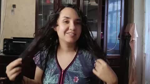 voulezvous_angel online show from 5, 12, 2025