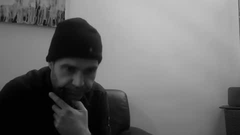 Snapshot of voyeuredeluxe chatting on 16, 12, 2025 voyeuredeluxe online show from 16, 12, 2025