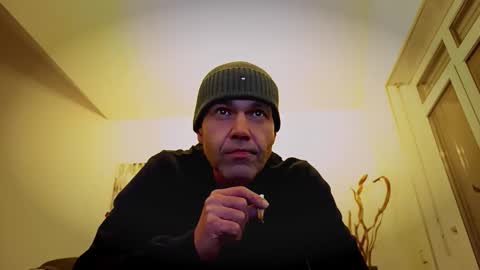 Snapshot of voyeuredeluxe chatting on 24, 2, 2026 voyeuredeluxe online show from 24, 2, 2026