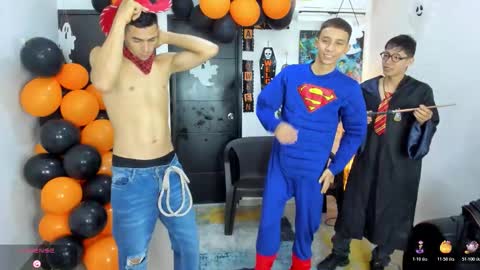 voyeurism_guys online show from 31, 10, 2025