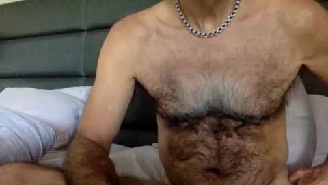 Enjoy guys of all ages if you are not on cam please dont ask for requests if i dont respond dont think im ignoring you i online show from 31, 5, 2026