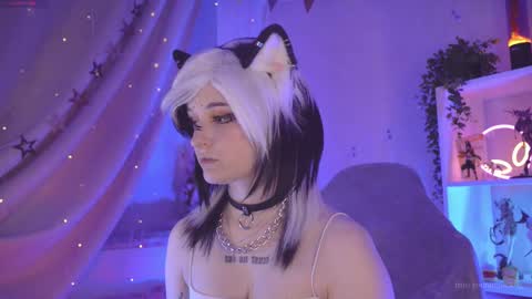 vronnier online show from 6, 3, 2025