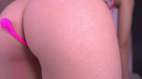 Snapshot of vvioleta_ chatting on 6, 8, 2026 Violeta online show from 6, 8, 2026