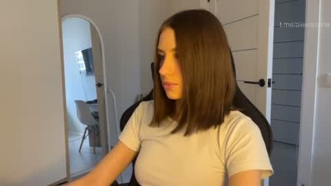 Snapshot of vx_arina chatting on 27, 6, 2026 Arina online show from 27, 6, 2026