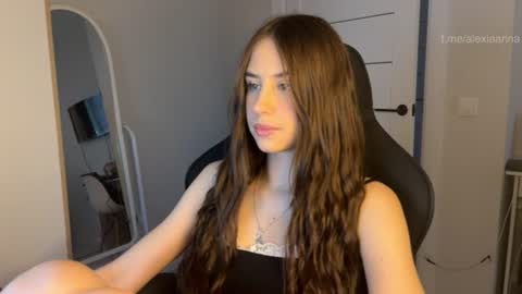 Snapshot of vx_arina chatting on 10, 7, 2026 Arina online show from 10, 7, 2026