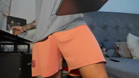 vyxen_ online show from 17, 3, 2026