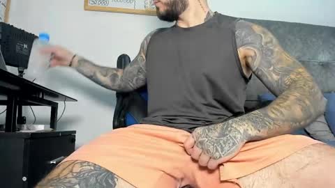 vyxen_ online show from 4, 5, 2026