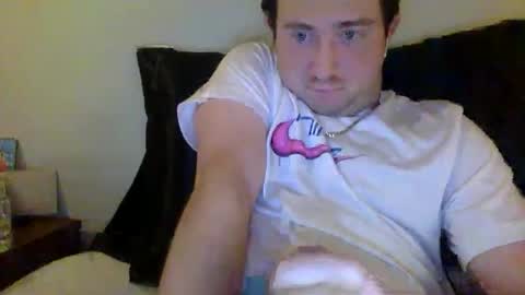 Snapshot of wakandaforever9 chatting on 14, 11, 2025 wowaweeman online show from 14, 11, 2025