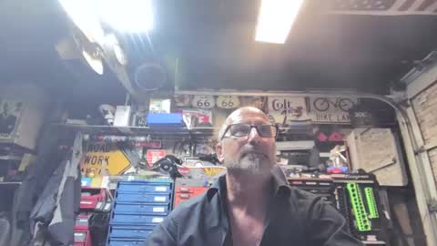 Snapshot of wakesblowinclouds chatting on 21, 9, 2025 wakesblowinclouds online show from 21, 9, 2025