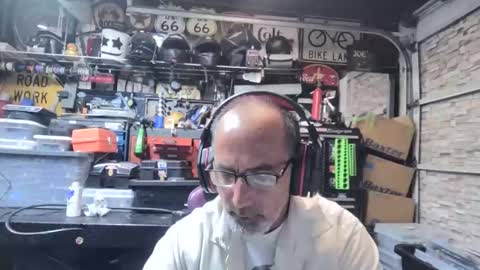 Snapshot of wakesblowinclouds chatting on 23, 10, 2025 wakesblowinclouds online show from 23, 10, 2025