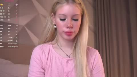 Lina online show from 1, 5, 2026