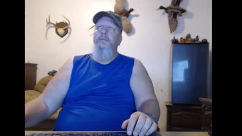 Snapshot of walkingbird chatting on 31, 10, 2025 walkingbird online show from 31, 10, 2025