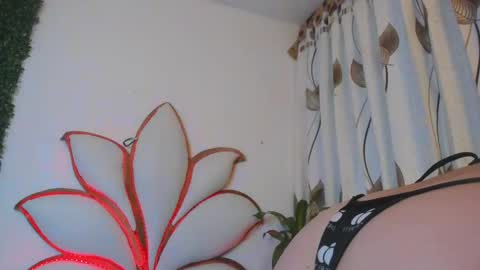 Snapshot of wanda_liones chatting on 28, 2, 2025 Wanda online show from 28, 2, 2025