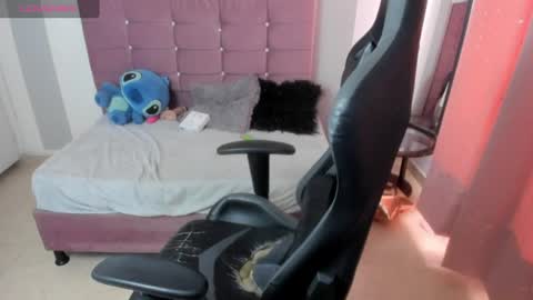 Alexandra online show from 3, 8, 2026