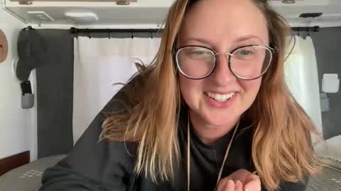 Snapshot of wanderlustjade chatting on 12, 5, 2026 Jade Adonis online show from 12, 5, 2026