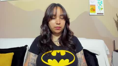 Snapshot of waningrosee chatting on 16, 10, 2025 Waningrose Lu online show from 16, 10, 2025