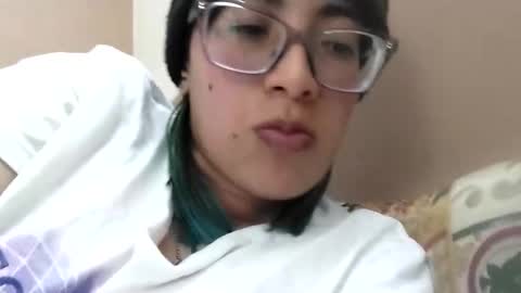 Snapshot of waningrosee chatting on 19, 10, 2025 Waningrose Lu online show from 19, 10, 2025