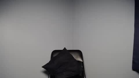 wannaplay1025 online show from 13, 3, 2026