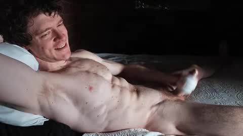 Snapshot of warrenkener chatting on 13, 9, 2025 Warren Kener online show from 13, 9, 2025