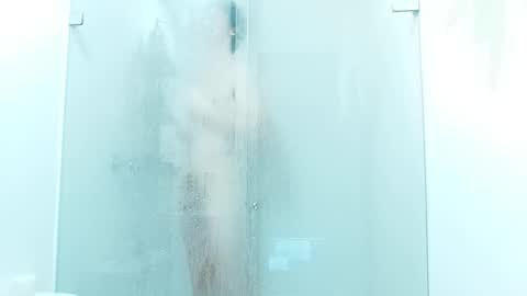 Snapshot of warrenkener chatting on 17, 9, 2025 Warren Kener online show from 17, 9, 2025