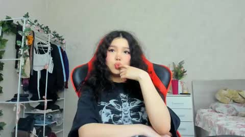 wastforu online show from 17, 2, 2025