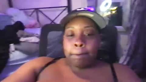 Snapshot of waterfalls69 chatting on 13, 12, 2024 LAUREN LUSH online show from 13, 12, 2024