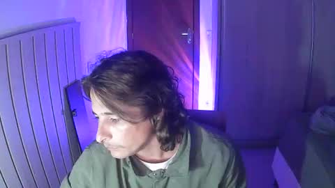 wave_boyy online show from 10, 5, 2026