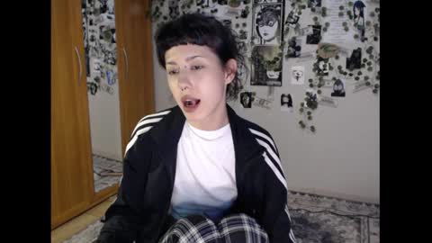 Mina online show from 8, 9, 2025