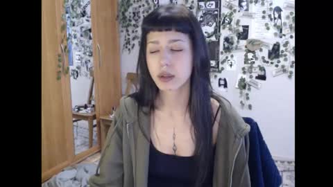 Mina online show from 9, 10, 2025