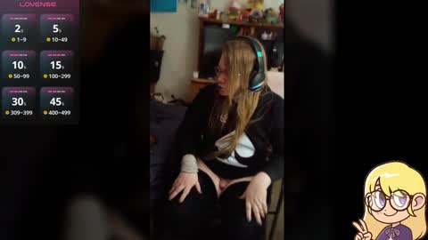 Ash online show from 12, 12, 2024