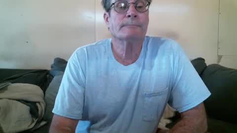 Snapshot of wbfarm chatting on 25, 11, 2025 WB Farm online show from 25, 11, 2025