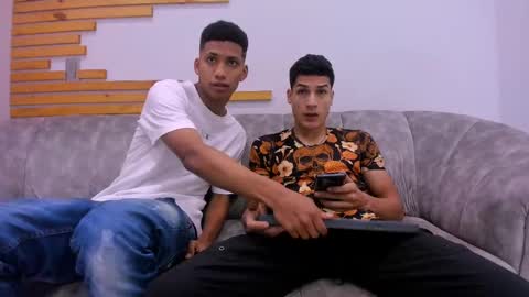 Jhonny Dick  his neighbors. online show from 21, 9, 2025