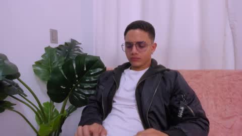 Jhonny Dick  his neighbors. online show from 29, 9, 2025