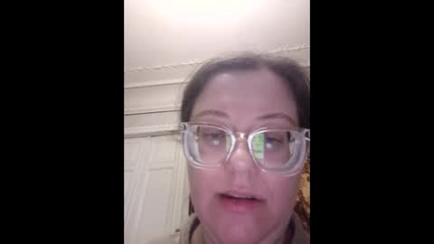 Marina online show from 25, 2, 2026