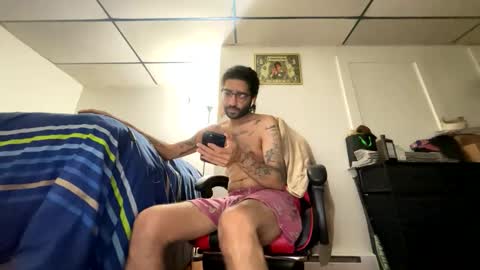 ShootingWebs online show from 8, 10, 2025