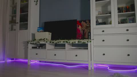 Snapshot of weed_princesss chatting on 6, 12, 2024 moon online show from 6, 12, 2024