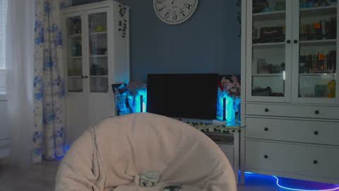 Snapshot of weed_princesss chatting on 30, 12, 2024 moon online show from 30, 12, 2024