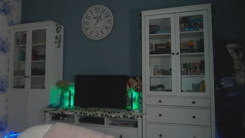 Snapshot of weed_princesss chatting on 23, 1, 2025 moon online show from 23, 1, 2025